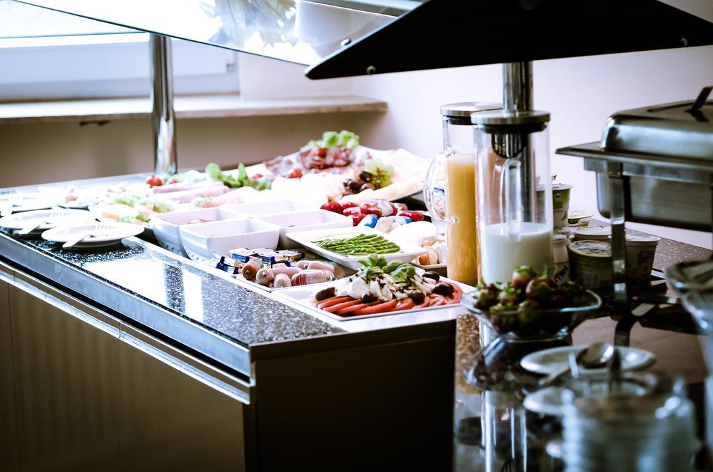Waldhotel Sindelfingen Am Eichholz Ngoại thất bức ảnh