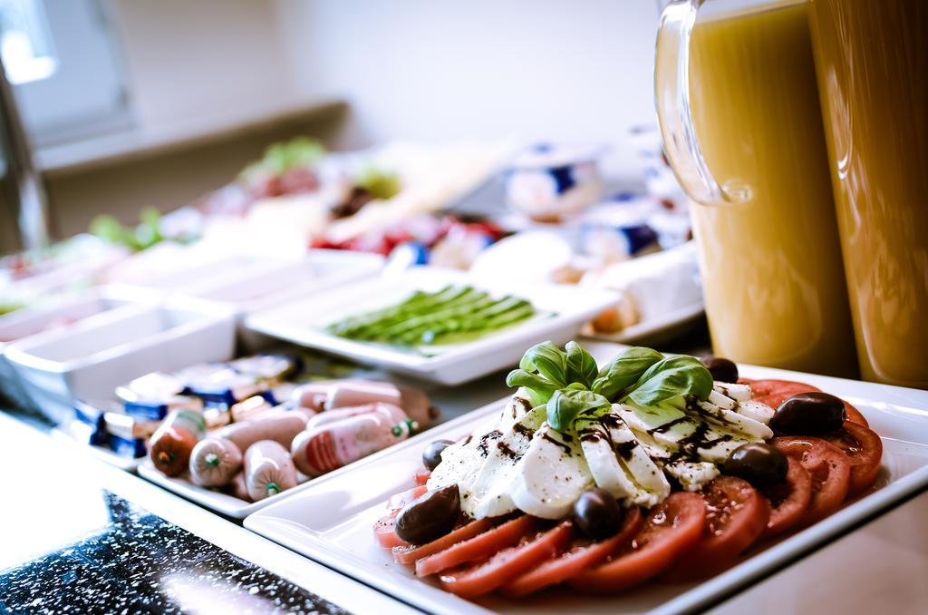 Waldhotel Sindelfingen Am Eichholz Ngoại thất bức ảnh