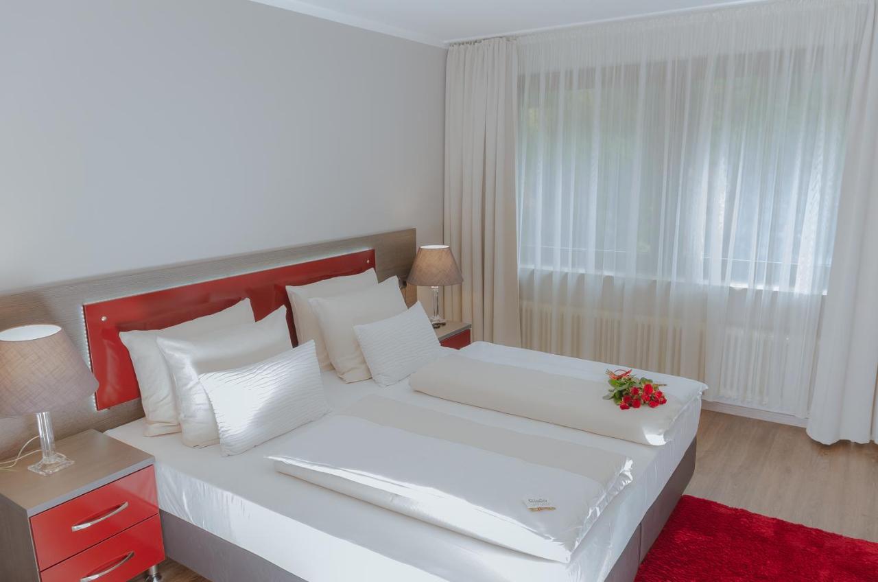 Waldhotel Sindelfingen Am Eichholz Ngoại thất bức ảnh